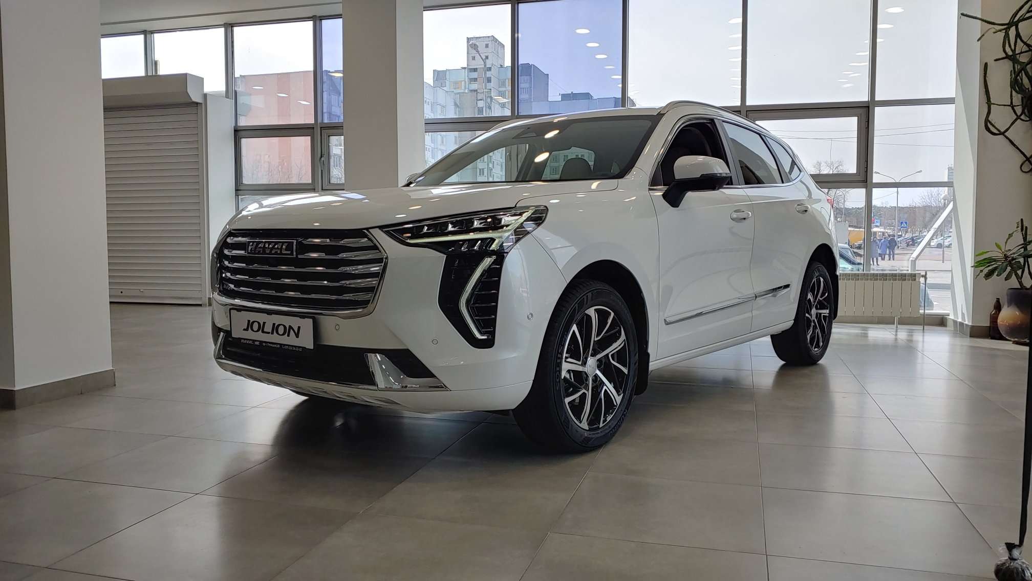 Фото 19 — Haval Jolion
